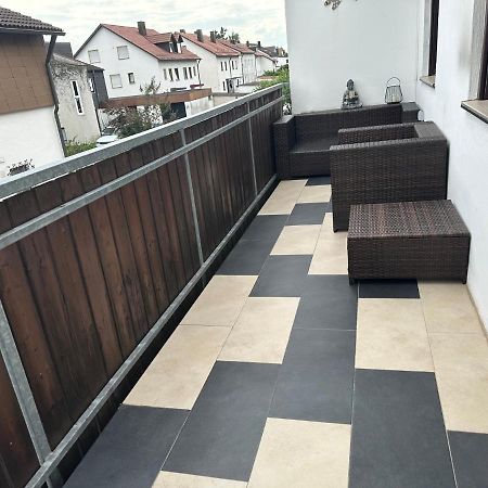 Greenleaf Walhalla-Apartment - Highspeed Wlan - Netflix - Suedbalkon Tegernheim Εξωτερικό φωτογραφία