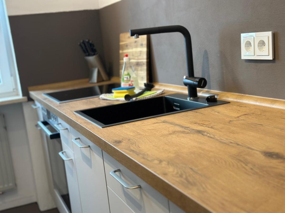 Greenleaf Walhalla-Apartment - Highspeed Wlan - Netflix - Suedbalkon Tegernheim Εξωτερικό φωτογραφία
